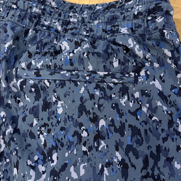 Athleta Avenue Wide Leg Crop Pants Blue Elastic Waist 10 Pockets! Athleisure - Picture 7 of 7